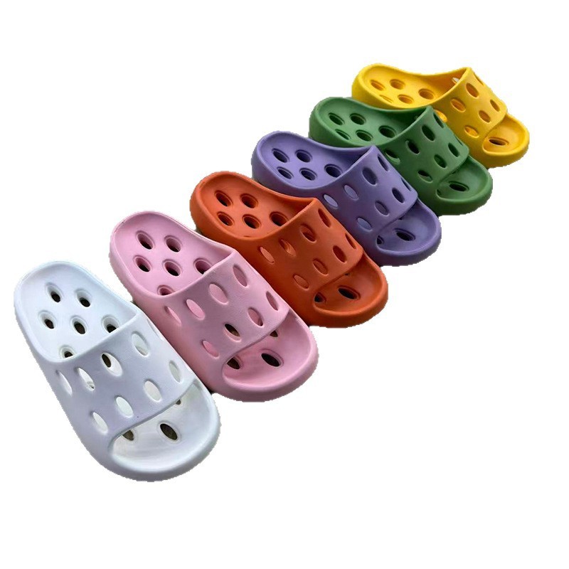 1761622619746446.jpg 雅购特拖鞋