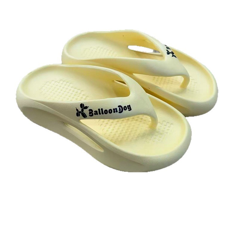 1761631123720807.jpg 雅购特拖鞋