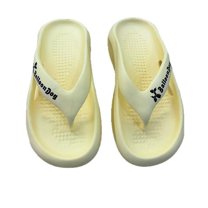 1761631123947363.jpg 雅购特拖鞋