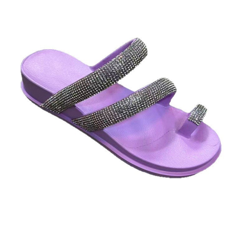 1761637819749400.jpg 雅购特拖鞋