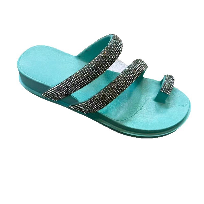 1761637827723976.jpg 雅购特拖鞋