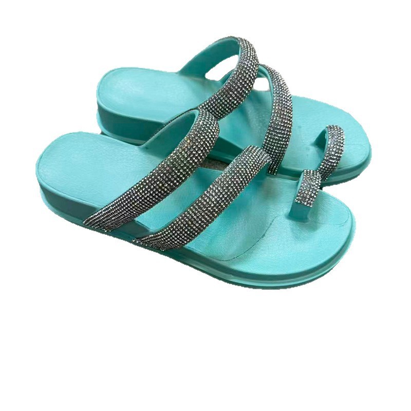 1761637827784674.jpg 雅购特拖鞋