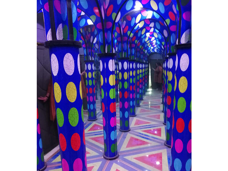 镜子迷宫 镜子迷宫