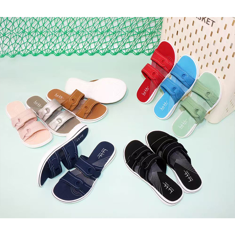 1761703459967531.jpg 雅购特拖鞋