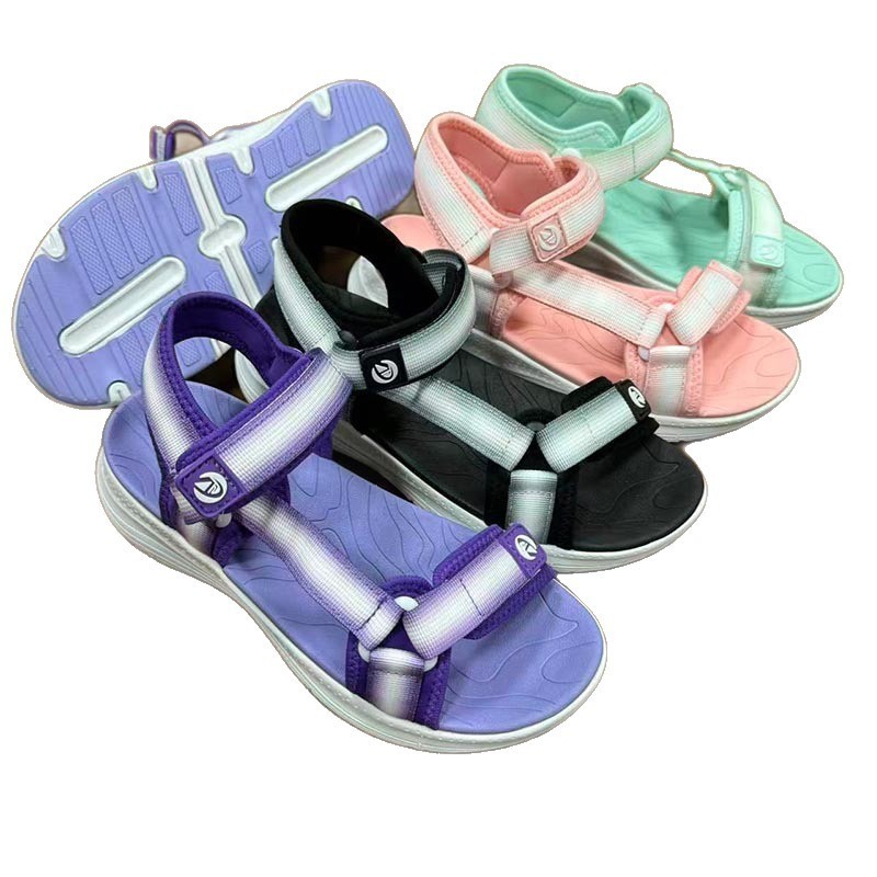 1761710407147083.jpg 雅购特拖鞋