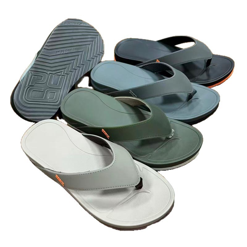 1761717000311451.jpg 雅购特拖鞋