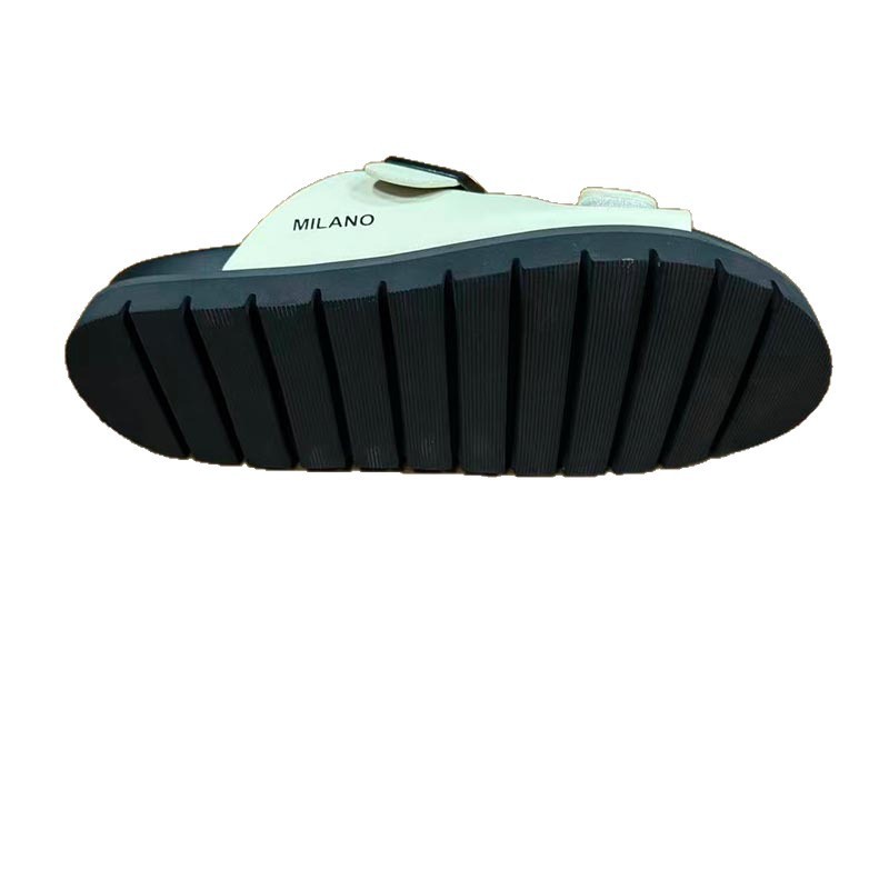 1761727732276116.jpg 雅购特拖鞋