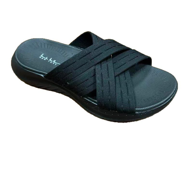 1761729985409374.jpg 雅购特拖鞋