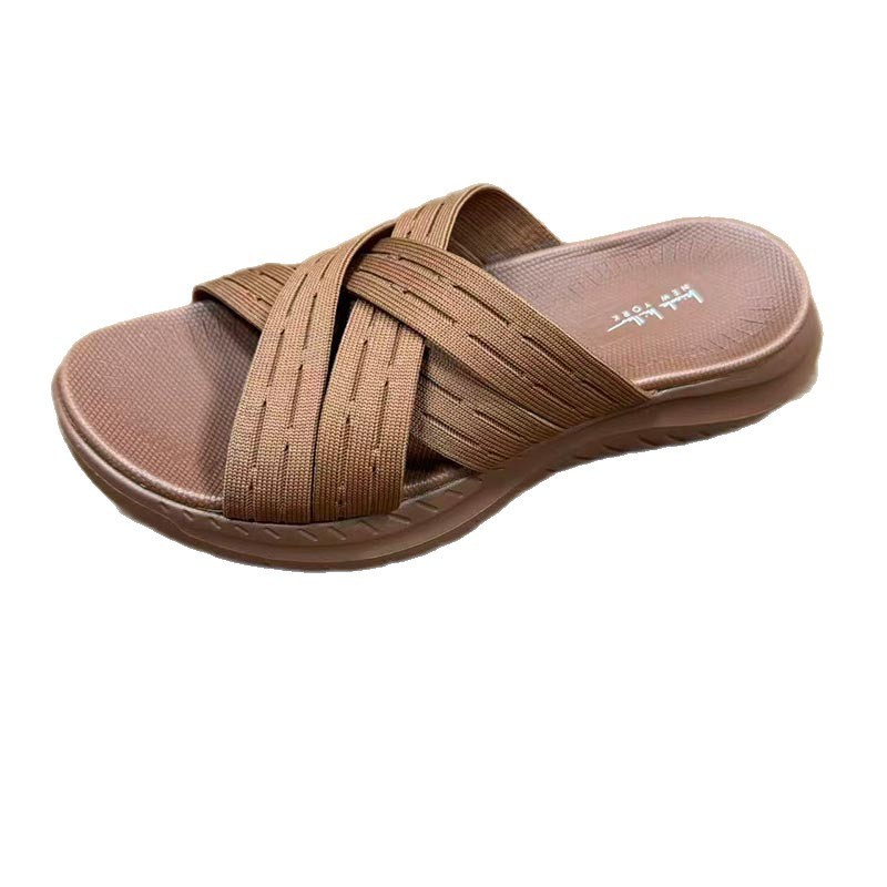 1761729992341692.jpg 雅购特拖鞋