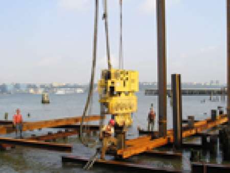 1761814811317409.png 盘锦钢板桩打拔