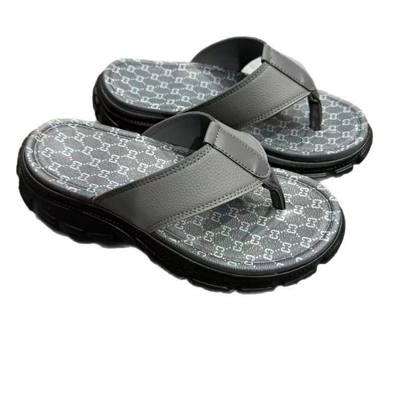 1762137010323328.jpg 雅购特拖鞋