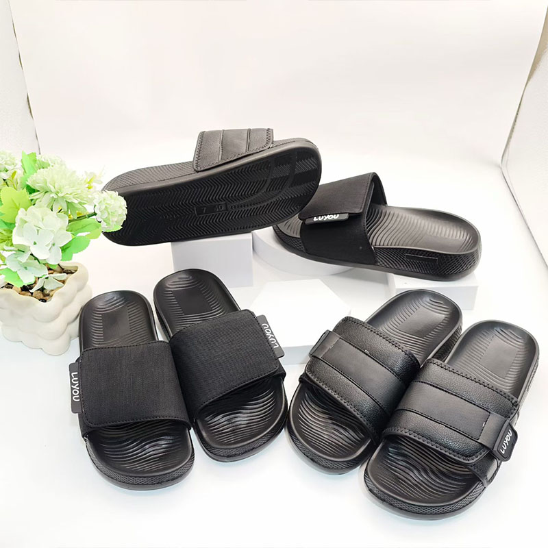 1762240067438610.jpg 雅购特拖鞋