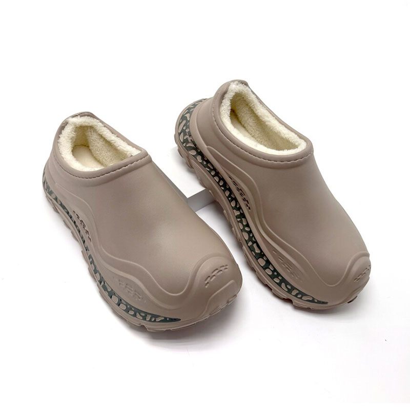 1762390565377248.jpg 雅购特拖鞋