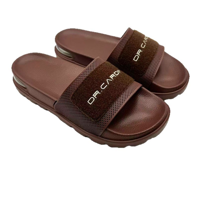 1762649718975635.jpg 雅购特拖鞋