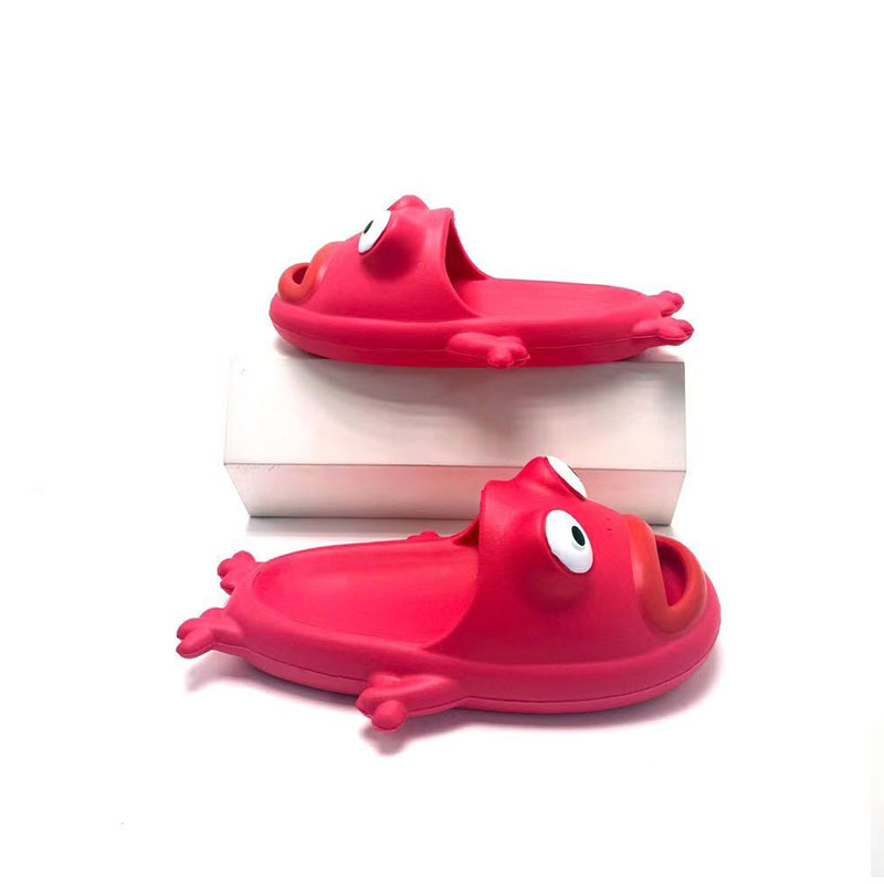 1762929686115627.jpg 雅购特拖鞋