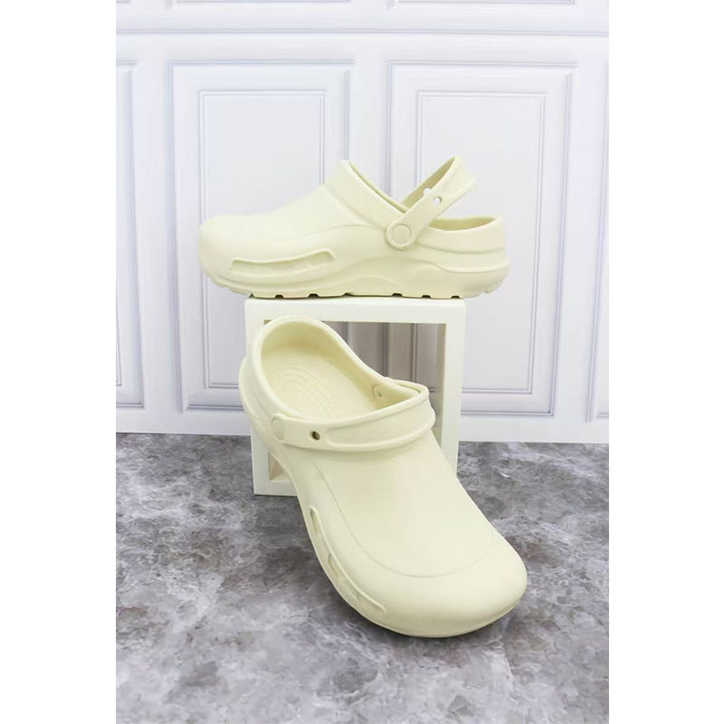 1762934980414372.jpg 雅购特拖鞋