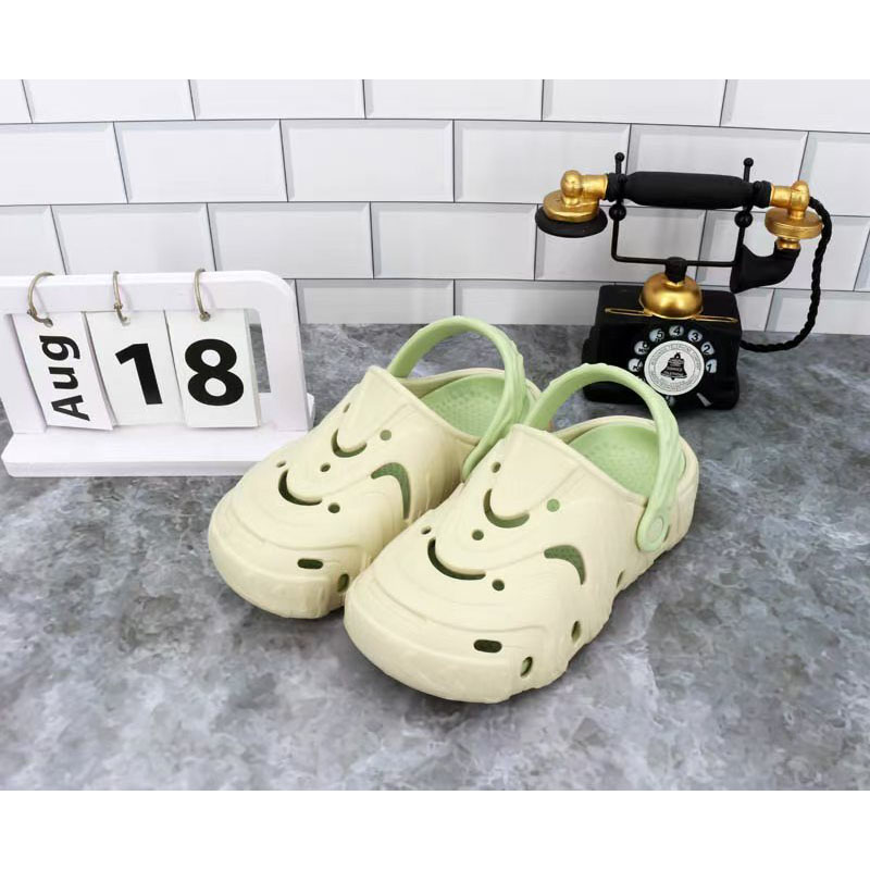 1762935430548337.jpg 雅购特拖鞋