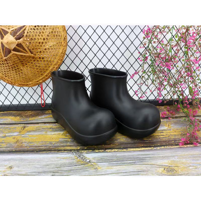 1762937431354012.jpg 雅购特拖鞋