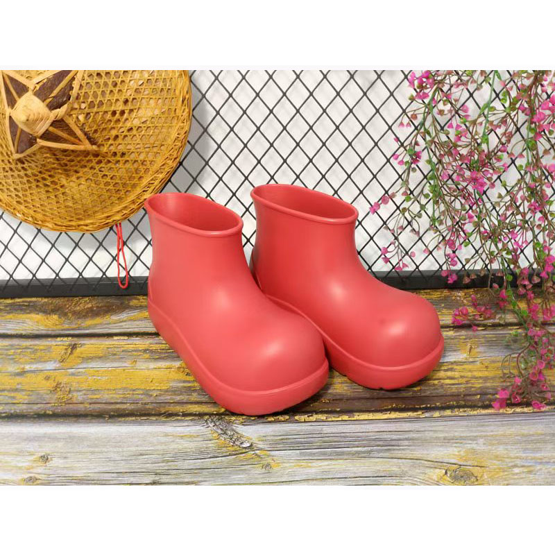 1762937431996440.jpg 雅购特拖鞋