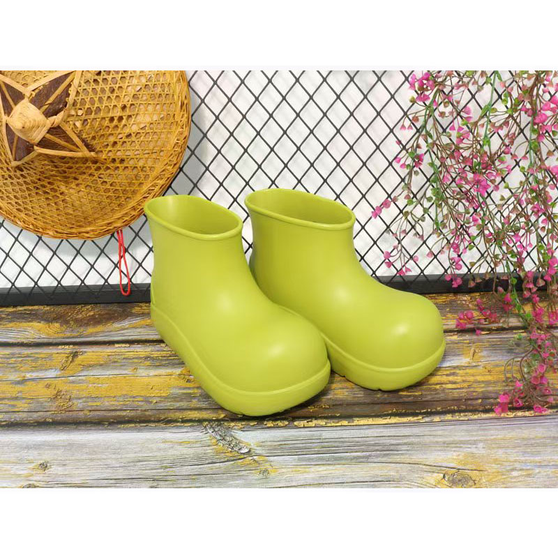 1762937432868621.jpg 雅购特拖鞋