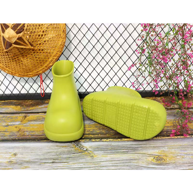 1762937444507076.jpg 雅购特拖鞋