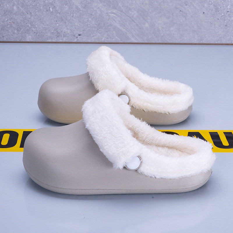 1762938550892975.jpg 雅购特拖鞋