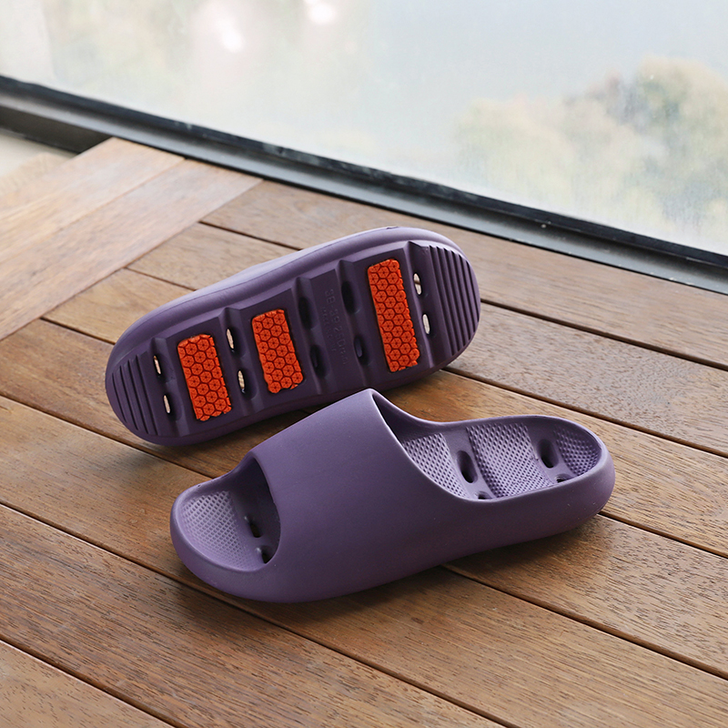 1763020238646795.jpg 雅购特拖鞋