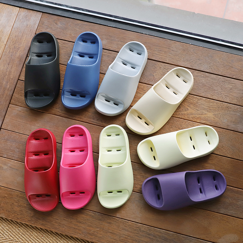 1763020305374347.jpg 雅购特拖鞋