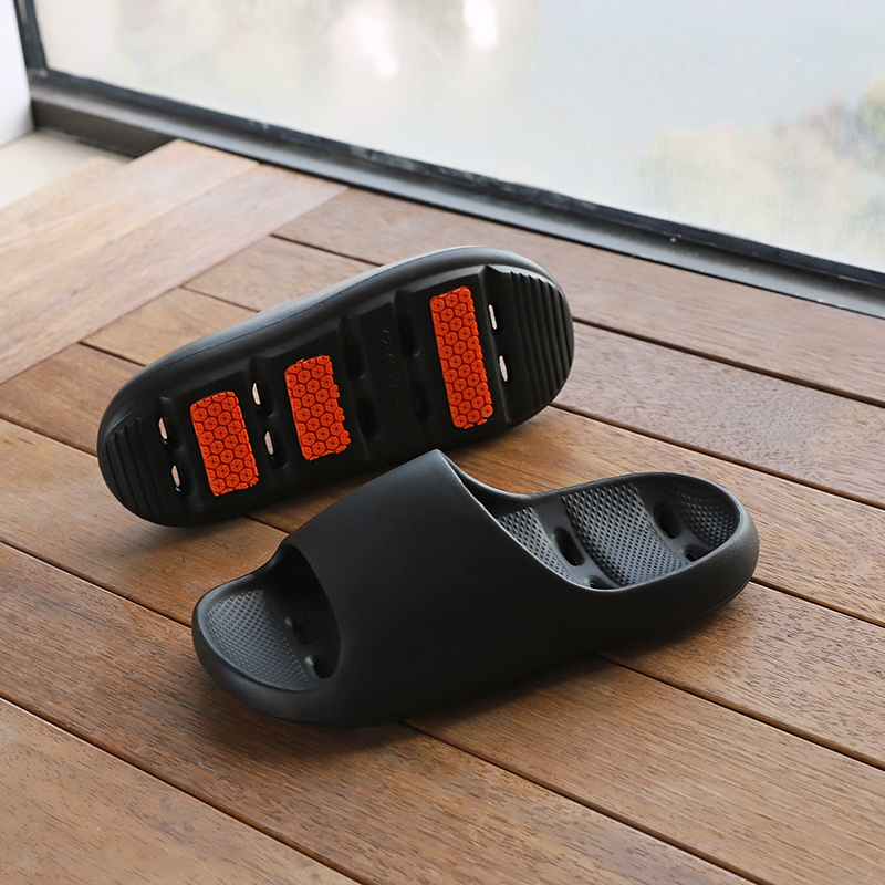 1763020313327208.jpg 雅购特拖鞋