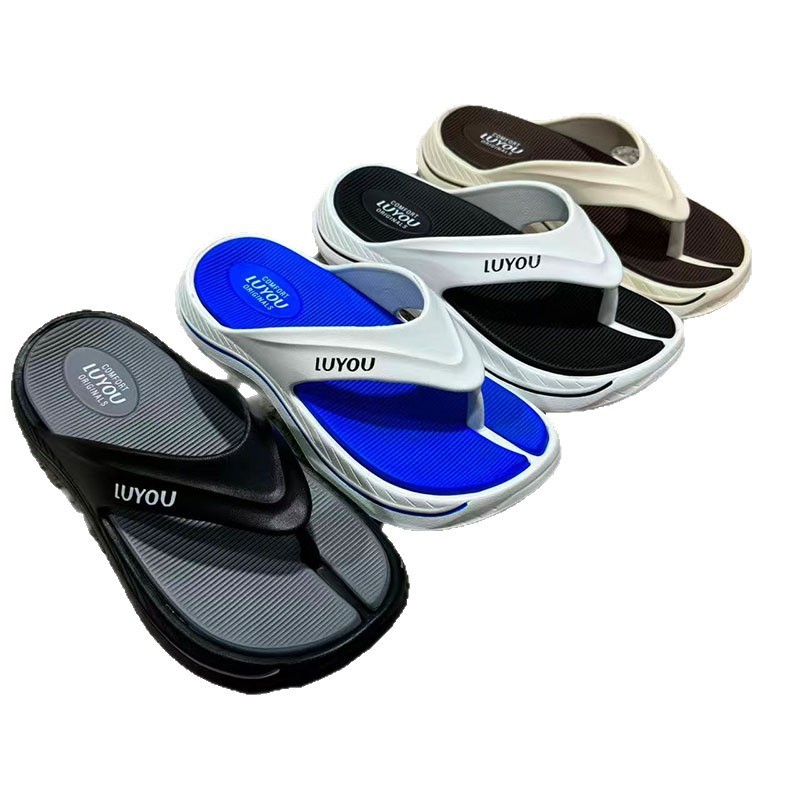 1763112641505180.jpg 雅购特拖鞋