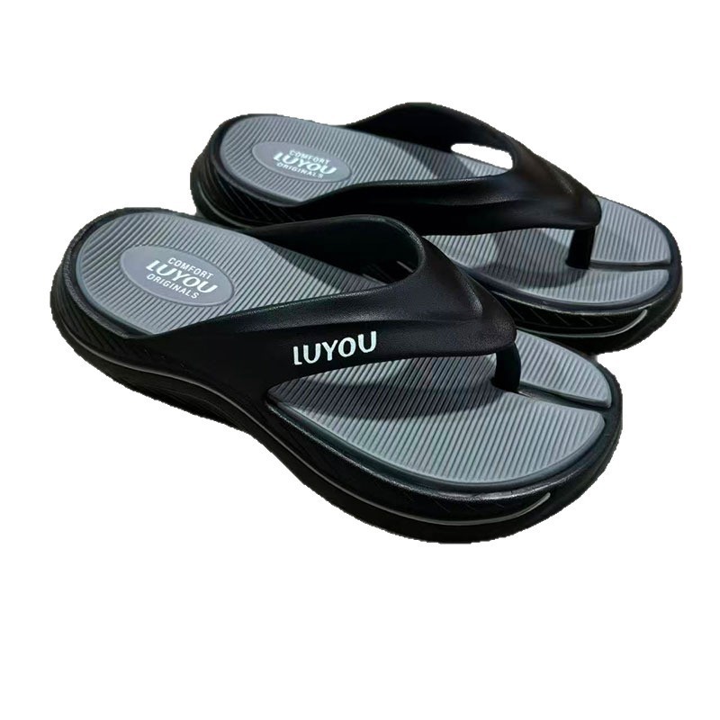 1763112646243964.jpg 雅购特拖鞋