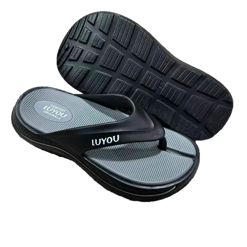 1763112647308141.jpg 雅购特拖鞋