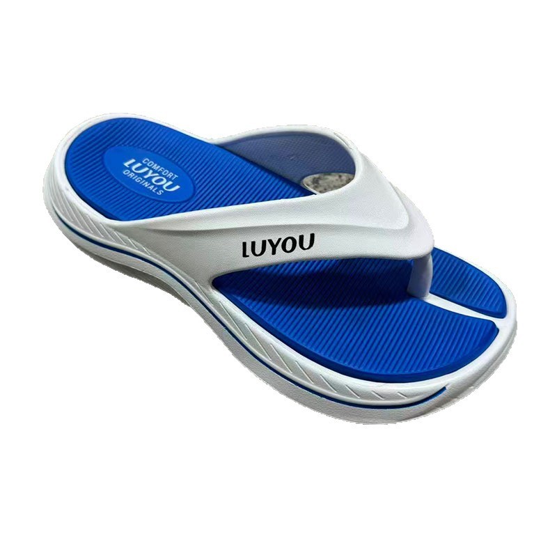 1763112655394371.jpg 雅购特拖鞋