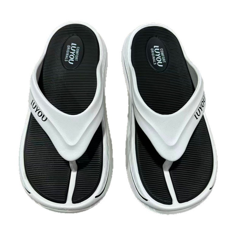 1763112664406205.jpg 雅购特拖鞋