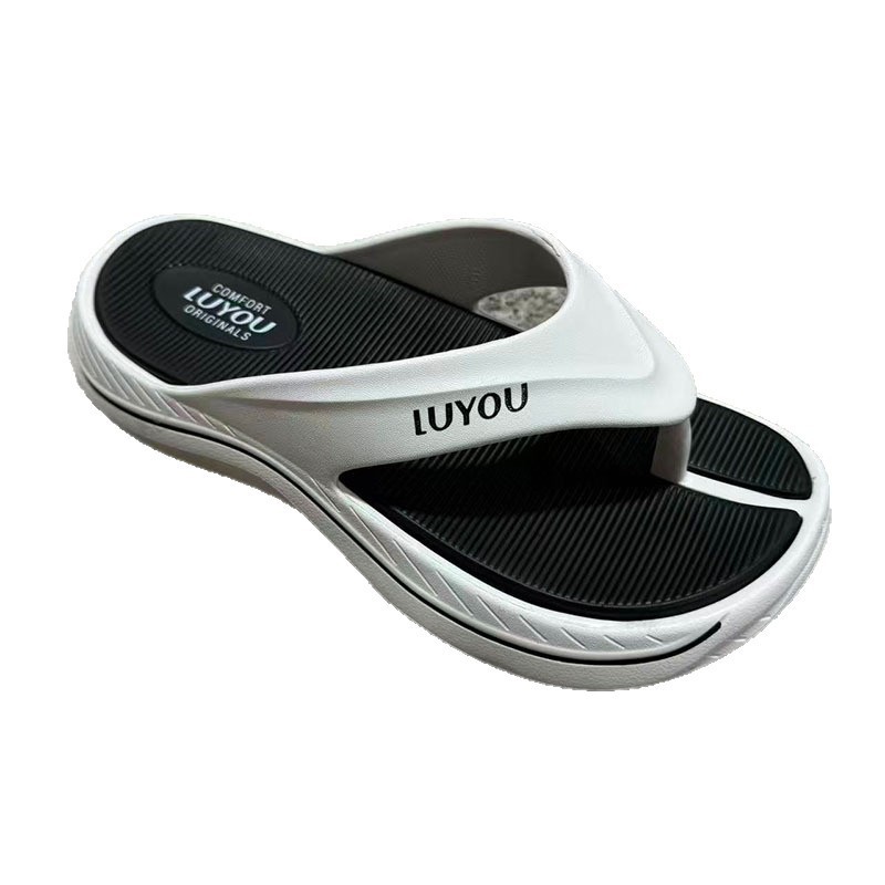 1763112664496999.jpg 雅购特拖鞋