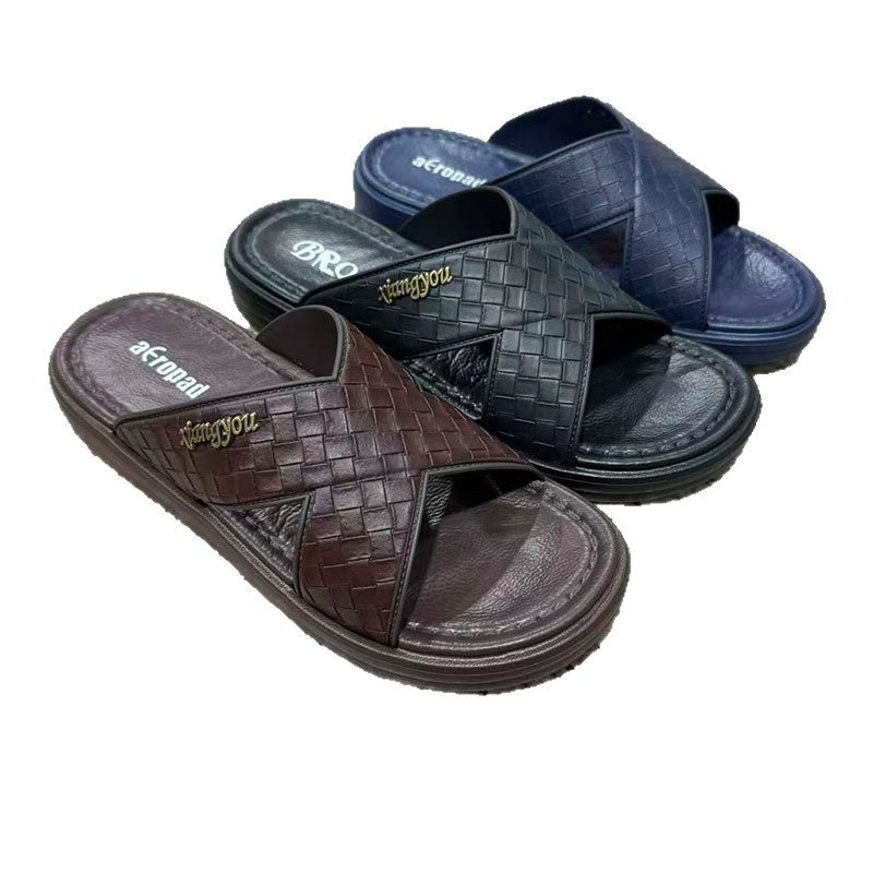 1763112799817198.jpg 雅购特拖鞋