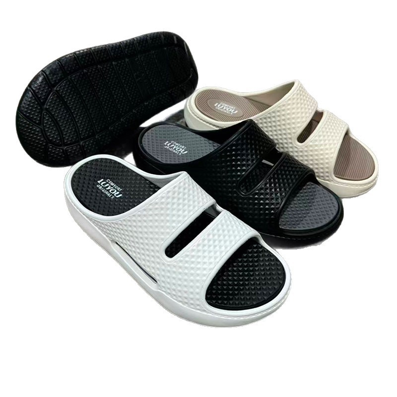 1763112985260855.jpg 雅购特拖鞋