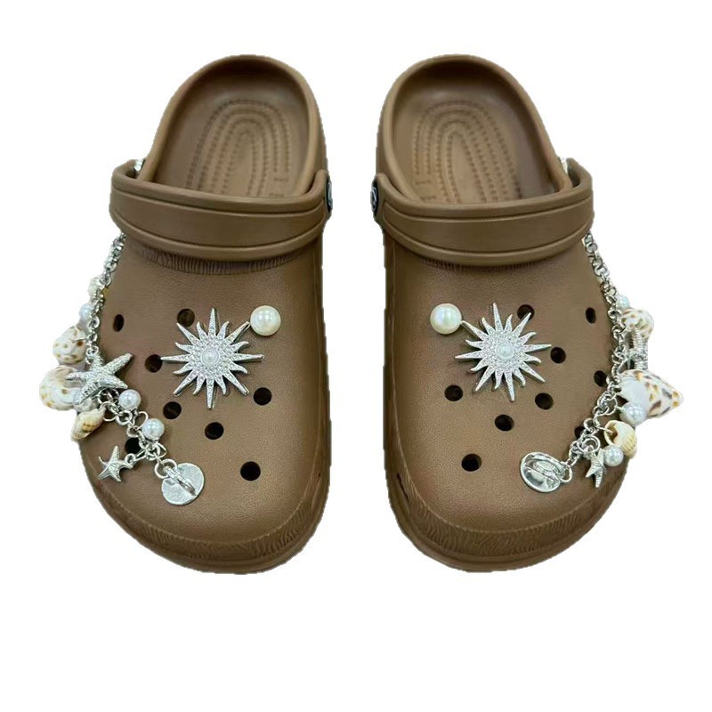 1763427956477479.jpg 雅购特拖鞋