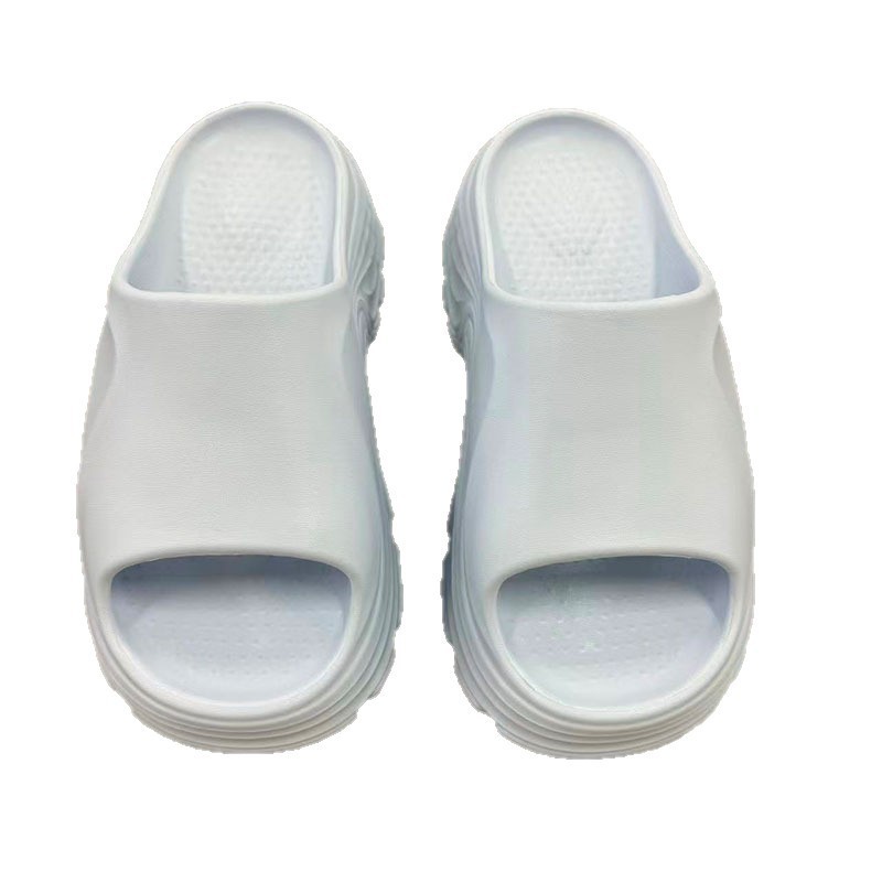 1763428112799393.jpg 雅购特拖鞋