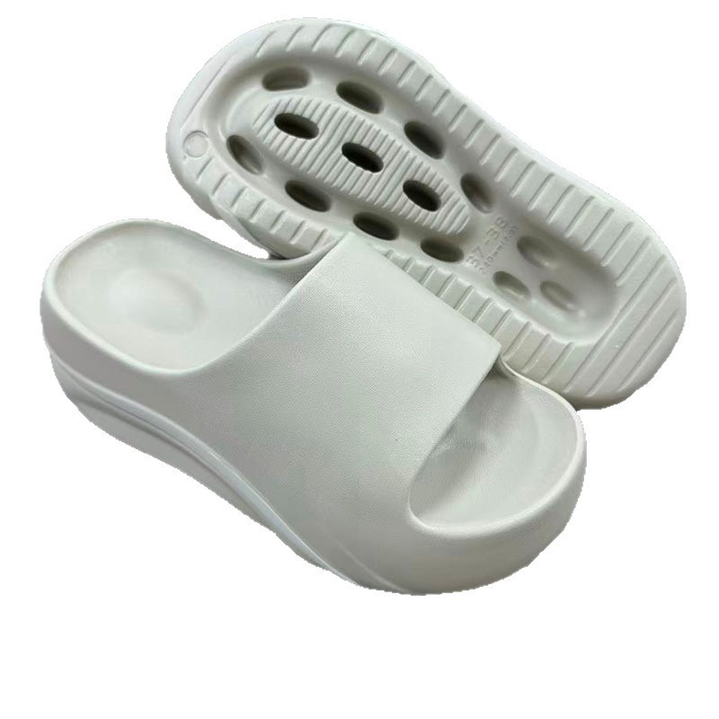 1763435279581652.jpg 雅购特拖鞋