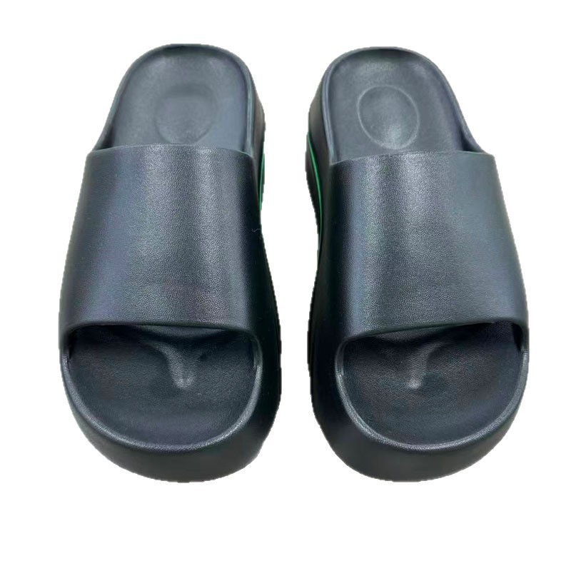 1763435292633241.jpg 雅购特拖鞋