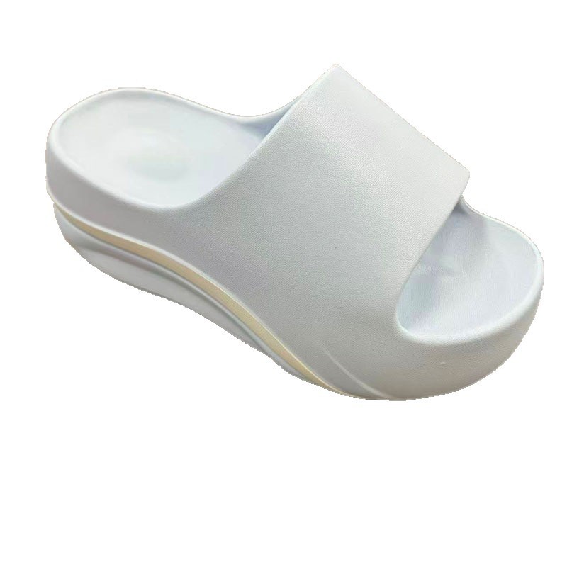 1763435297277050.jpg 雅购特拖鞋