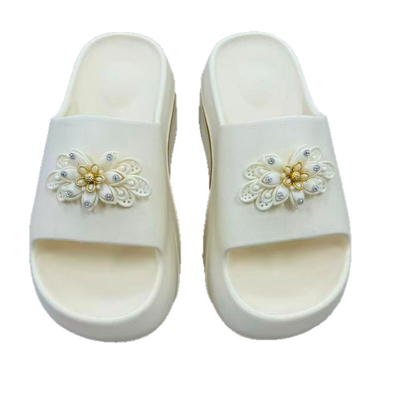 1763435391990628.jpg 雅购特拖鞋