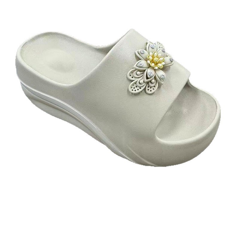 1763435396975233.jpg 雅购特拖鞋