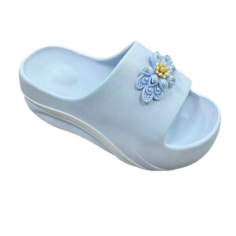 1763435412930482.jpg 雅购特拖鞋