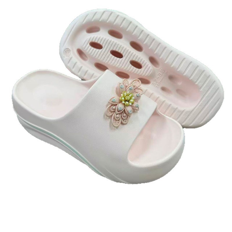 1763435419988102.jpg 雅购特拖鞋