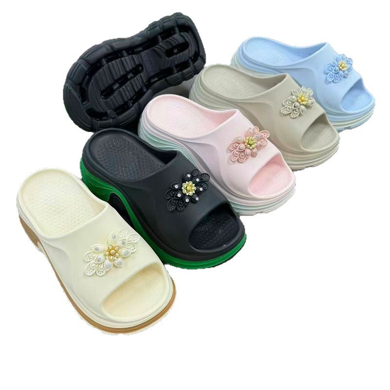 1763435513289947.jpg 雅购特拖鞋