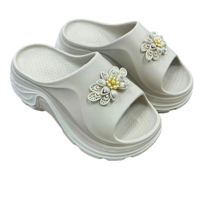 1763435534242365.jpg 雅购特拖鞋