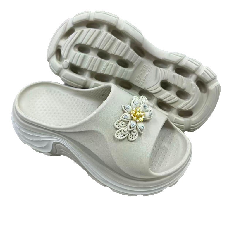 1763435534809804.jpg 雅购特拖鞋