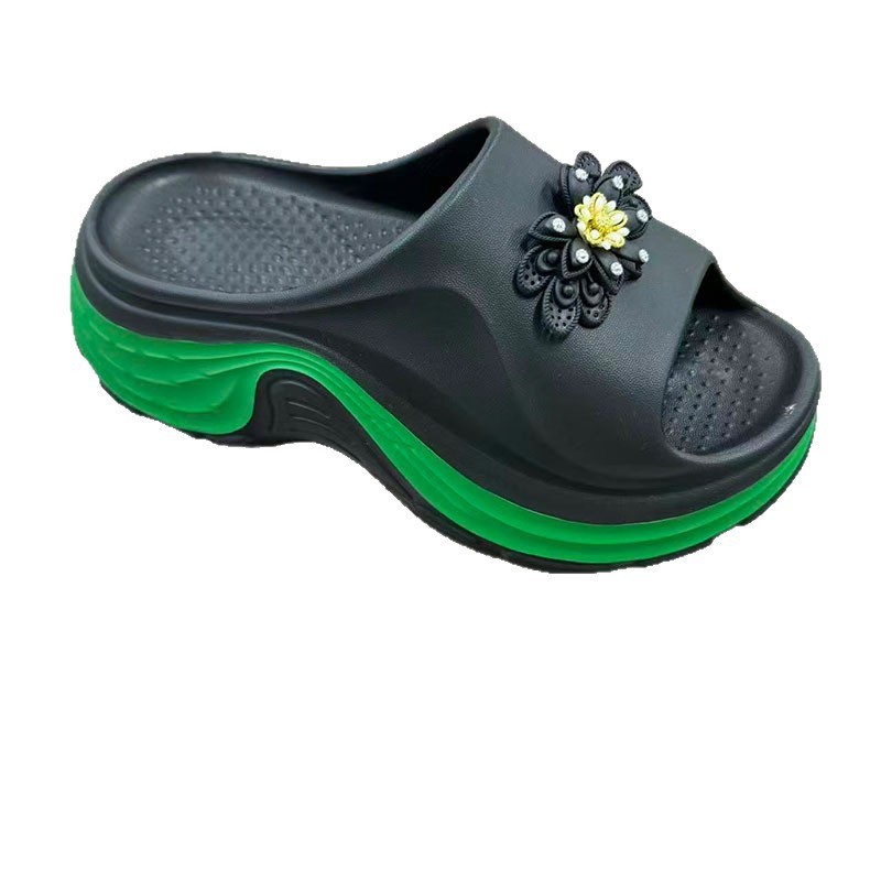 1763435540147769.jpg 雅购特拖鞋